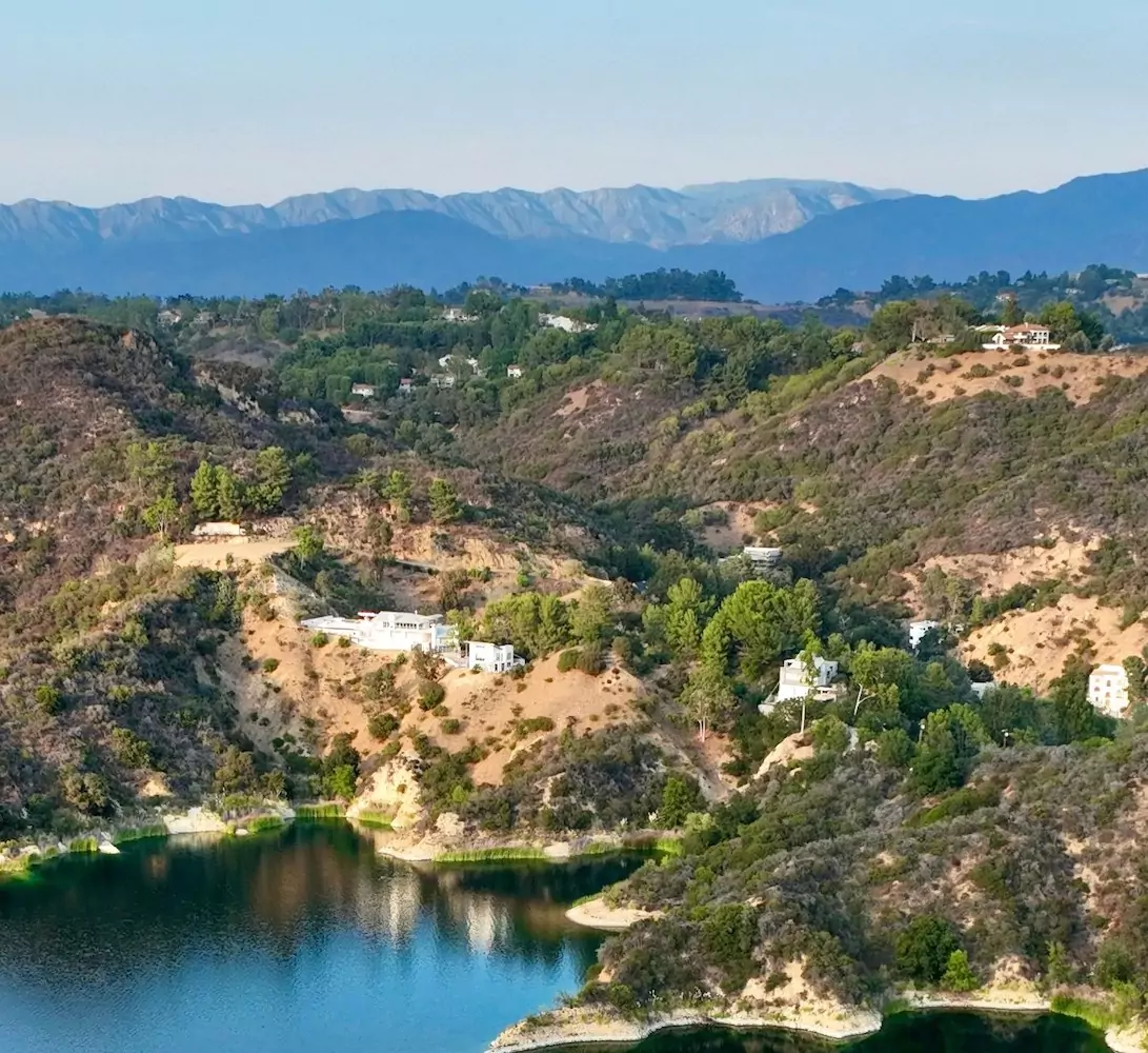 White-Glove Relocation in Bel Air, Los Angeles