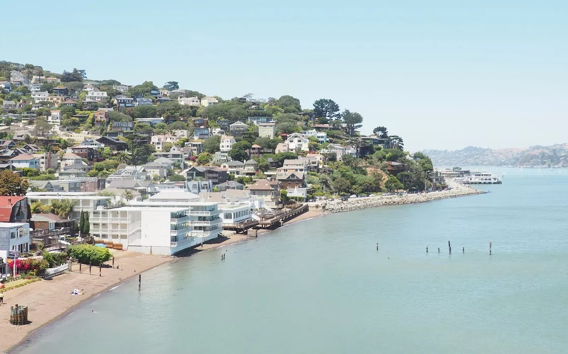 Sausalito White-Glove Moving + Packing