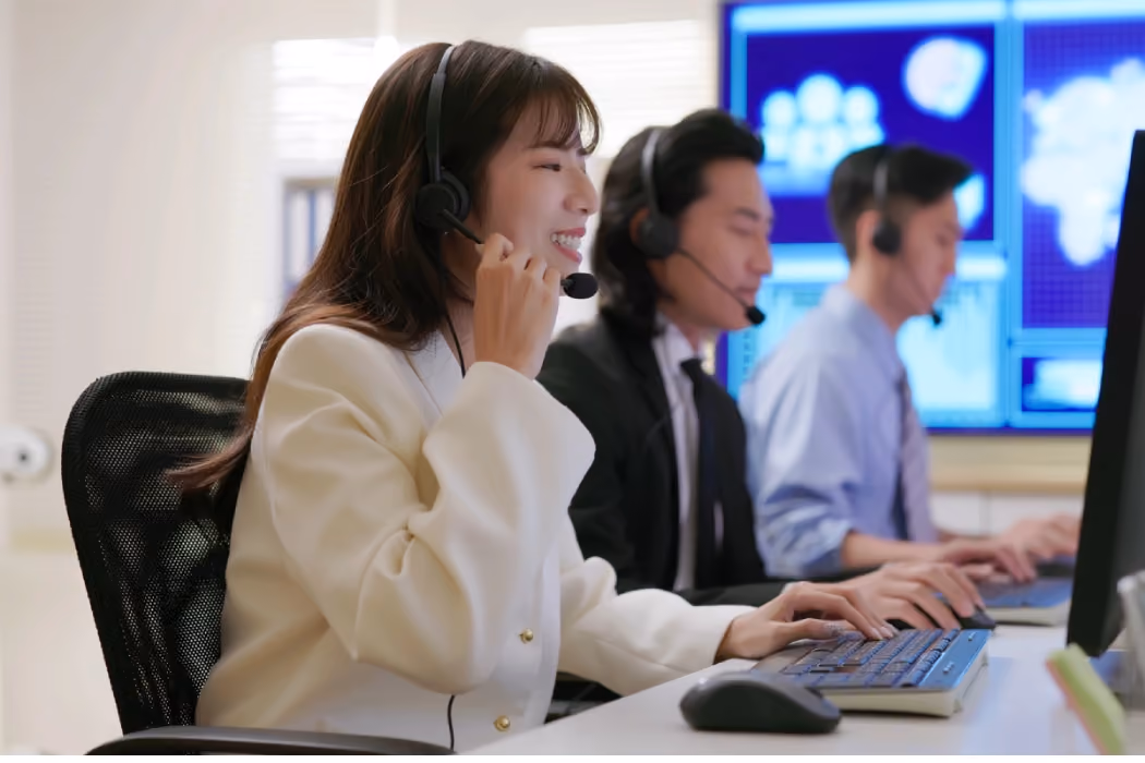 cara meningkatkan brand awareness yakni dengan customer service