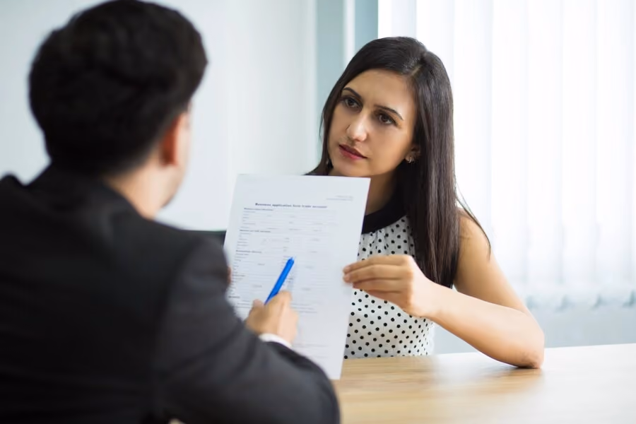 tanda diterima kerja setelah interview adalah bertanya gaji