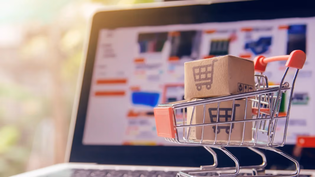 contoh inovasi produk: ecommerce