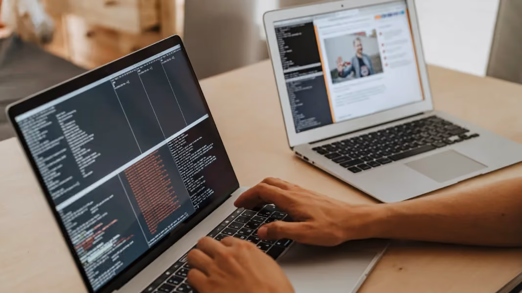 Tunjangan internet atau teknologi untuk fasilitas karyawan