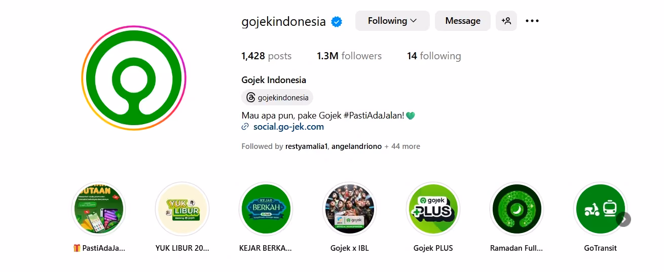 Contoh brand guidelines gojek