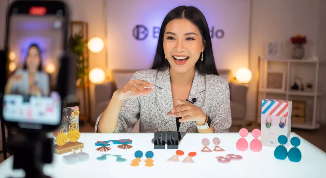 Skill yang Dibutuhkan untuk Jadi Host Live