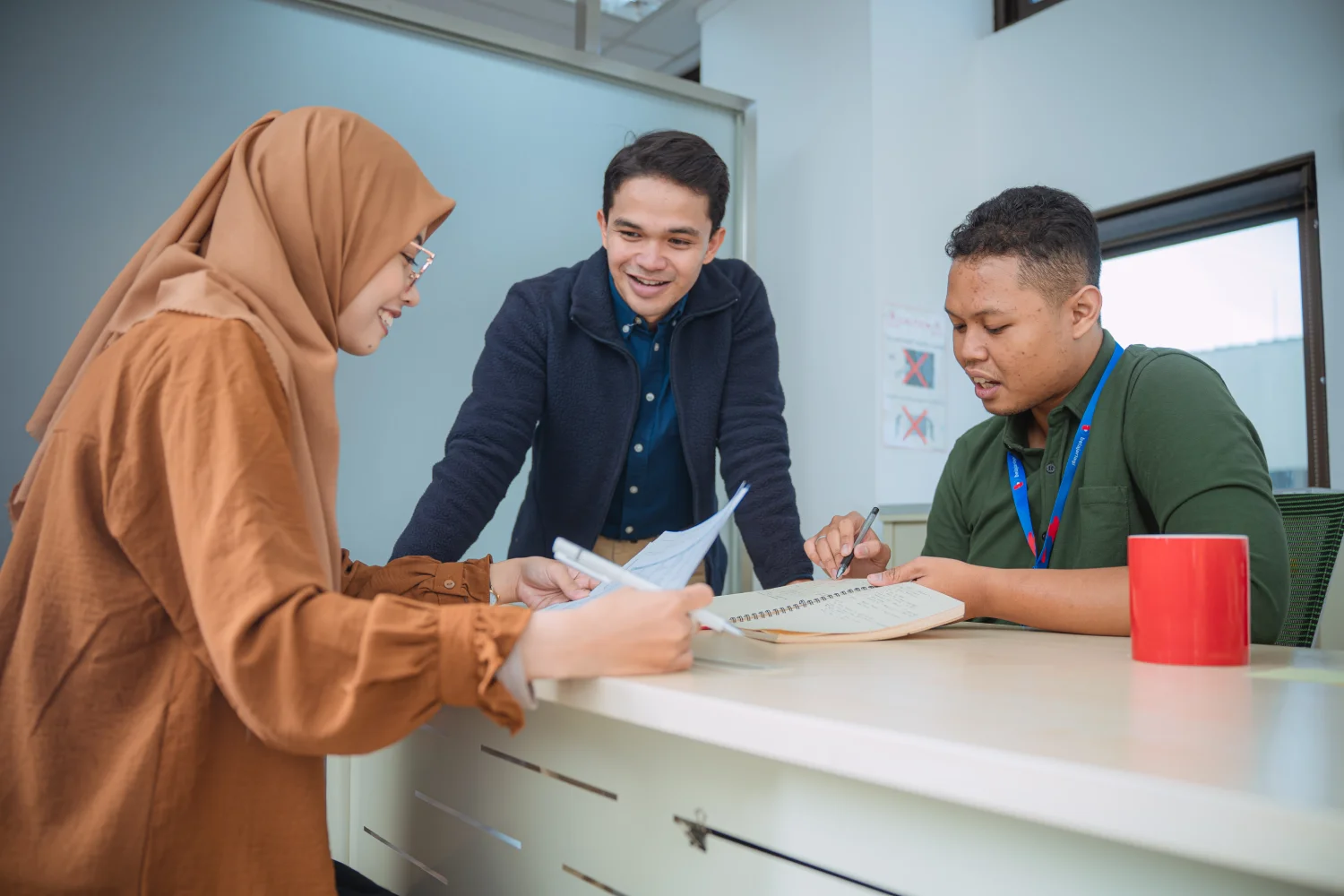 Tips untuk Meningkatkan Hubungan Kerja