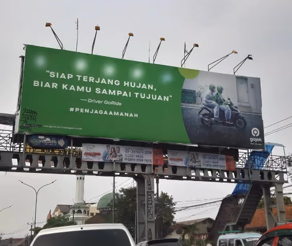 traditional marketing gojek