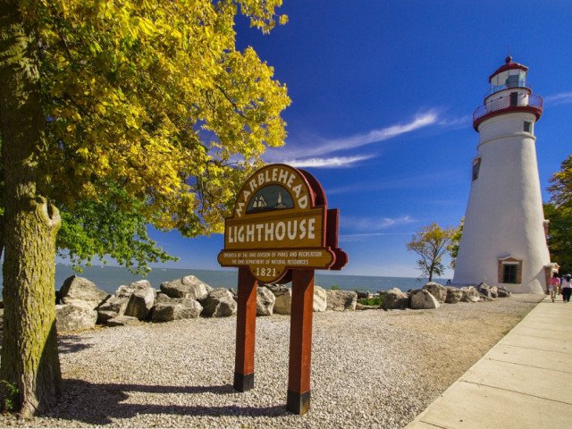 Great Lakes Walk