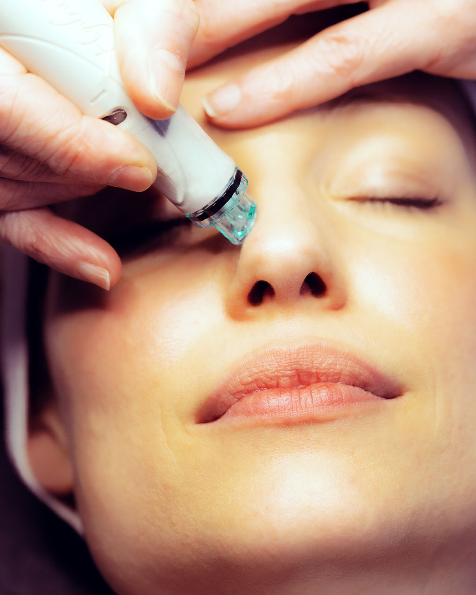 delightfulandpure hydrafacial red carpet
