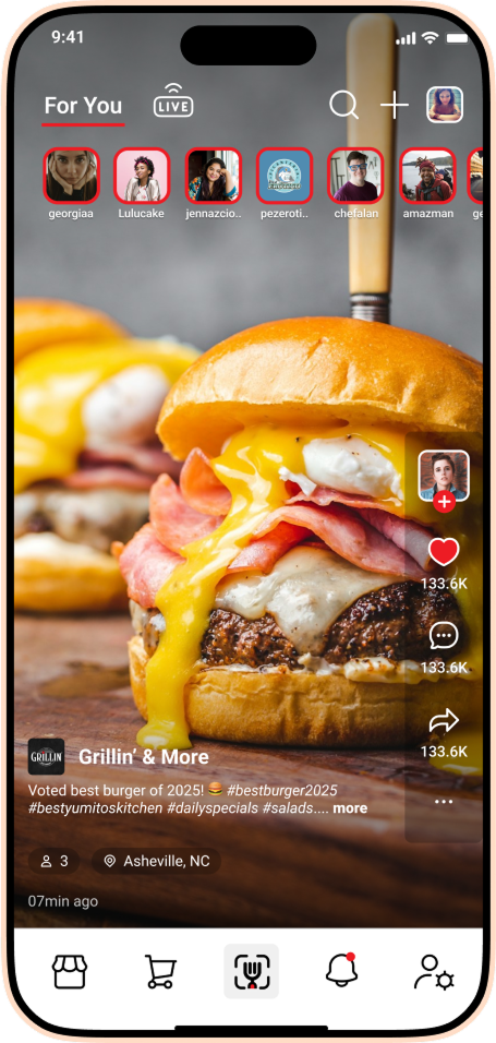 Mobile phone with Yumitos social feed