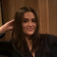 Mia McManus, TQE author