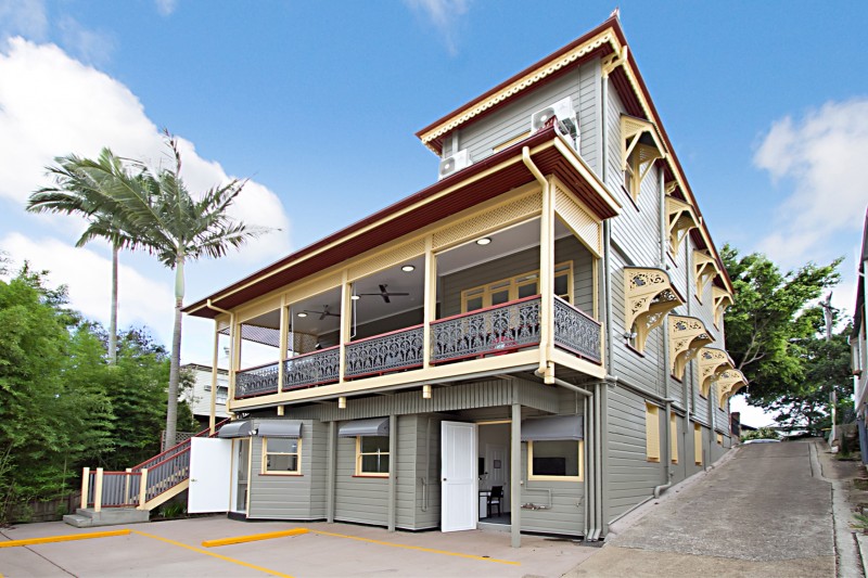 R6/27 Enoggera Tce, Red Hill