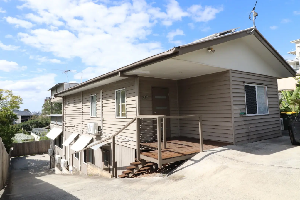 R3/20 Swann Rd, Taringa