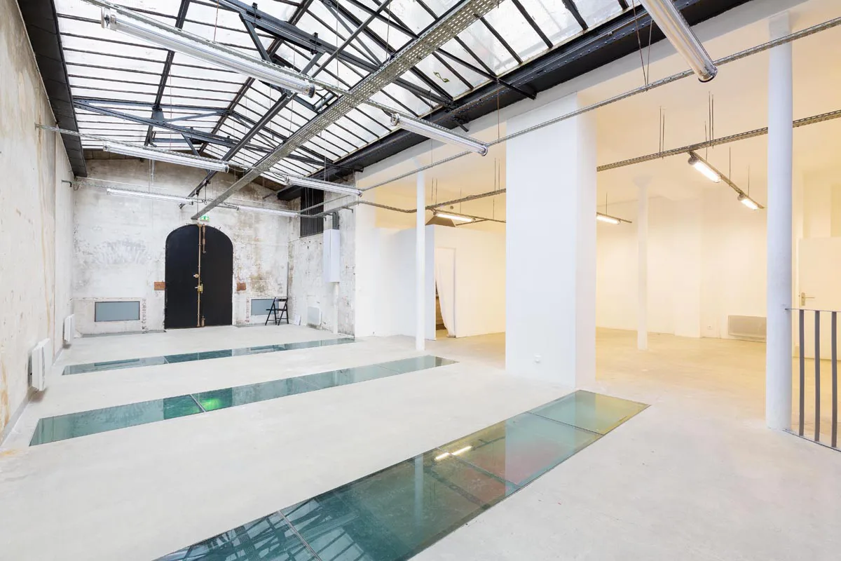 Photo showroom filles du calvaire