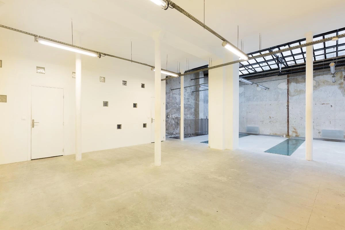 Photo showroom filles du calvaire