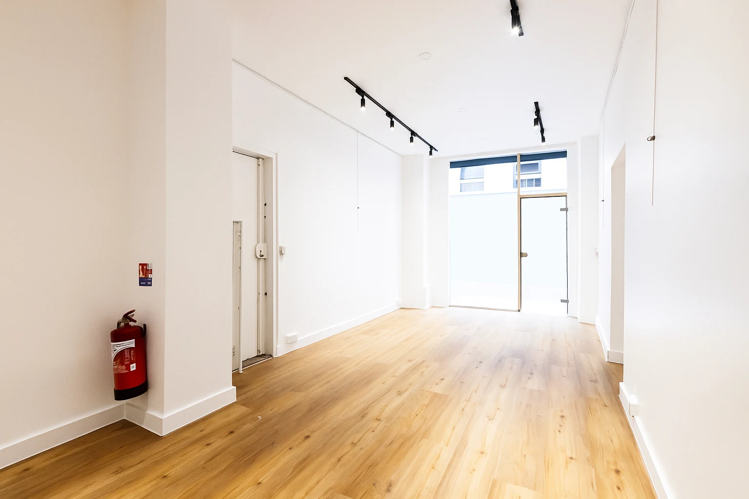 9 rue commines pop up store