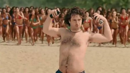 Publicité Axe “Plus t’en mets, plus t’en as”