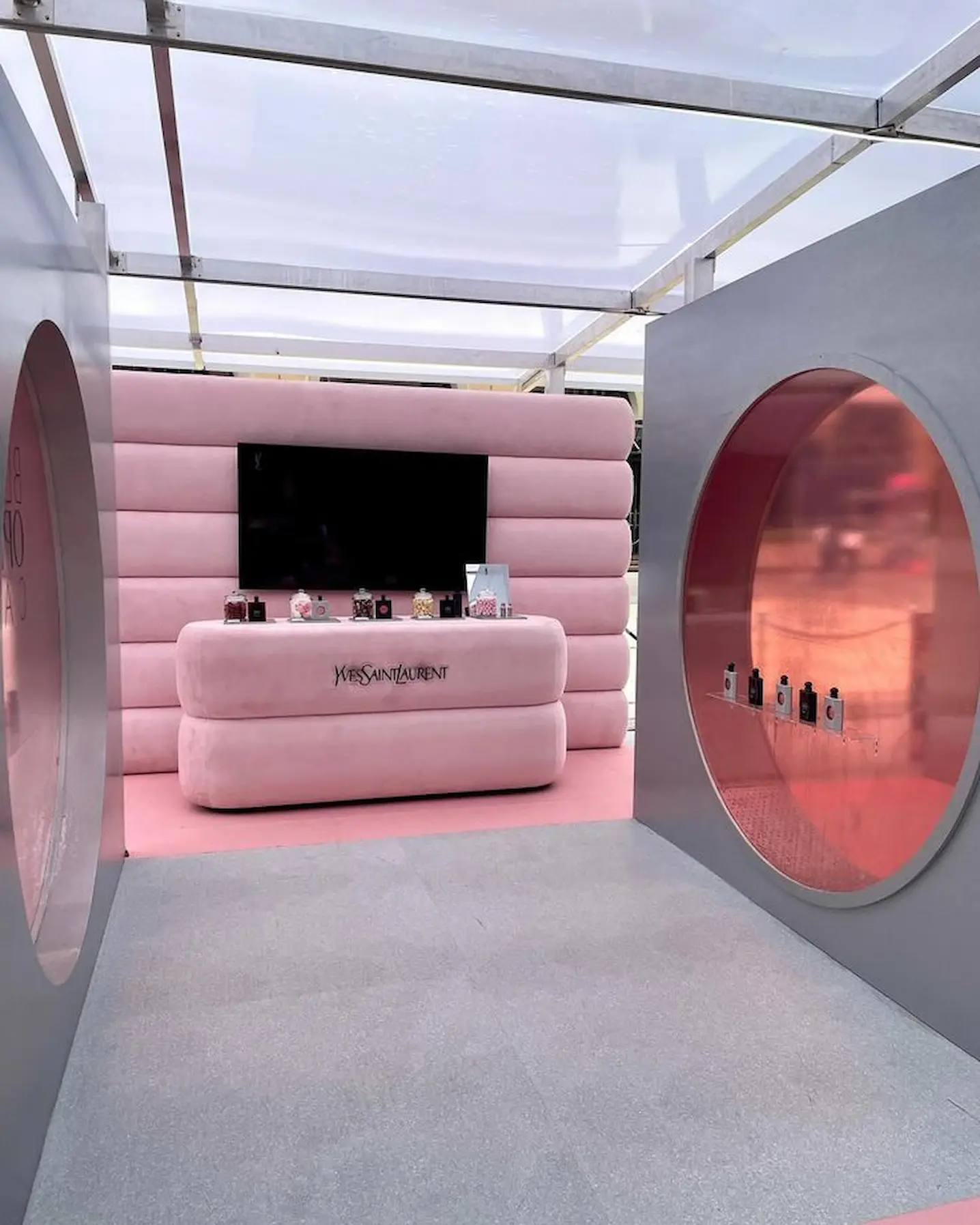Retail decoded : why pop-up stores are becoming Houses ?