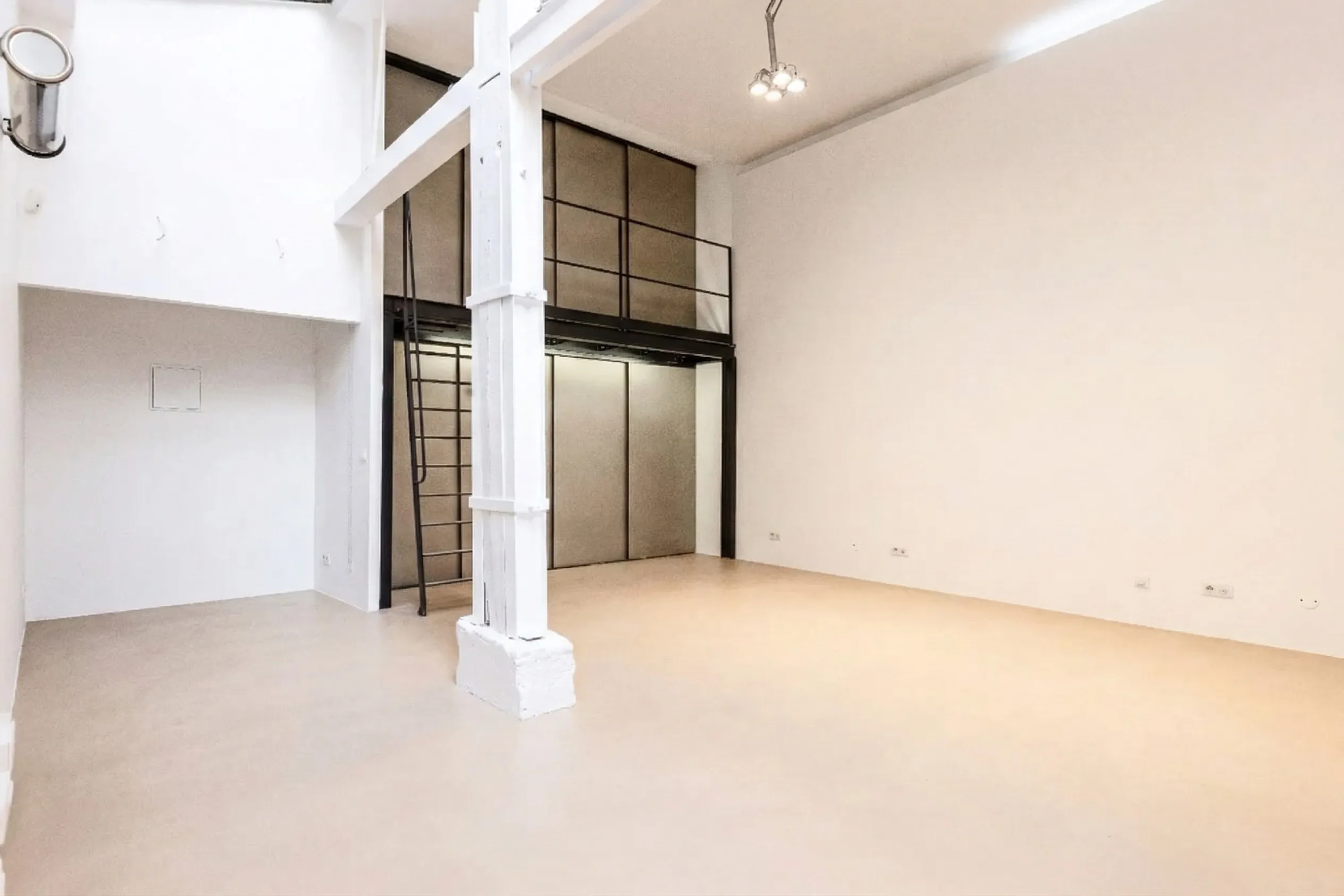 showroom rue Charlot, intérieur