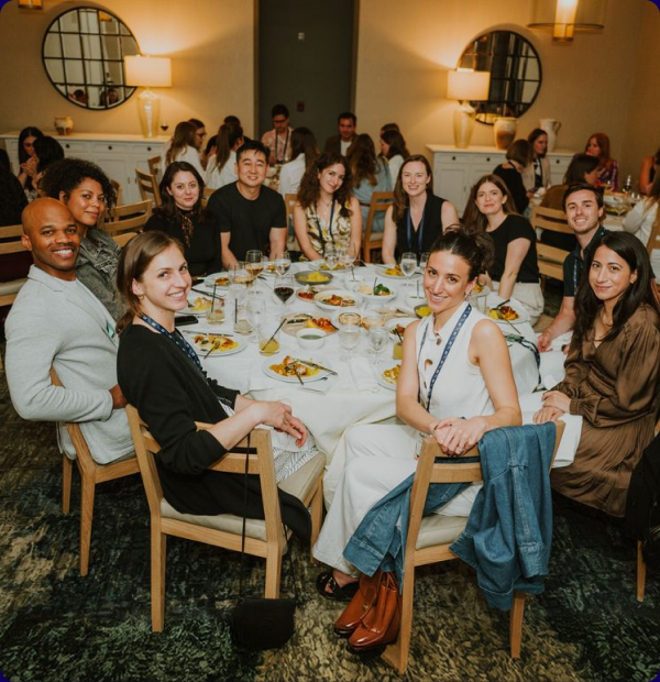 Members networking over dinner at the VC Platform Global Summit