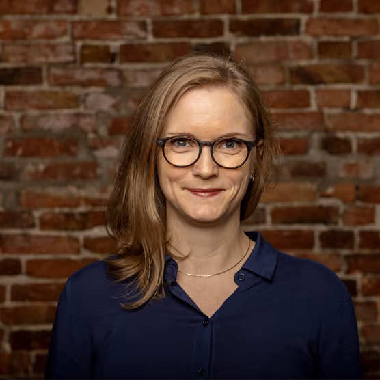 Jenny Sulland (i permisjon)