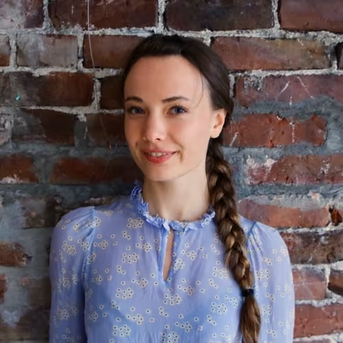 Amanda T. Hersvik