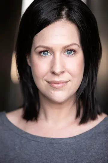 Julia Jenkins 