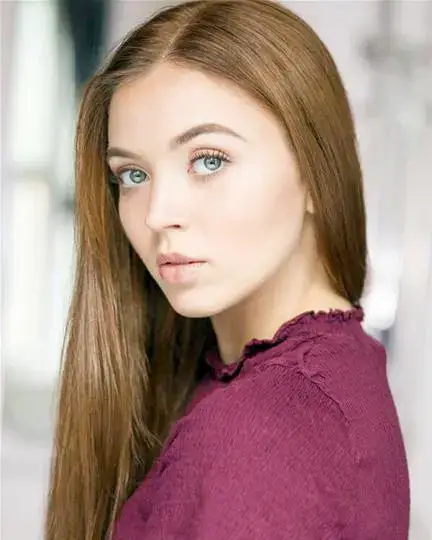 Holly Stubbings