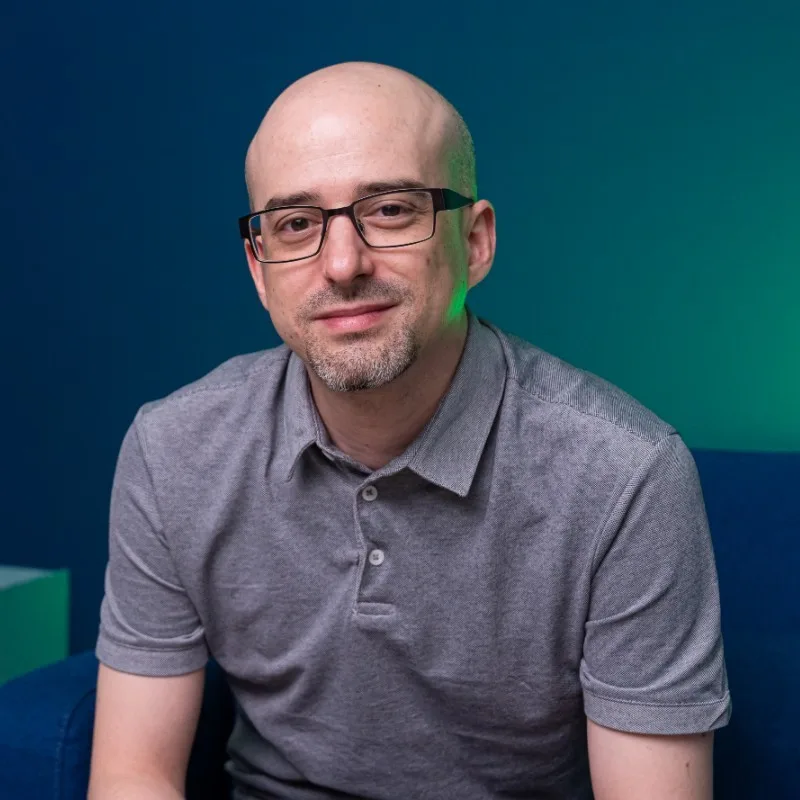 Imagen profesional de Juan José Ros, socio fundador de Sigma Rocket