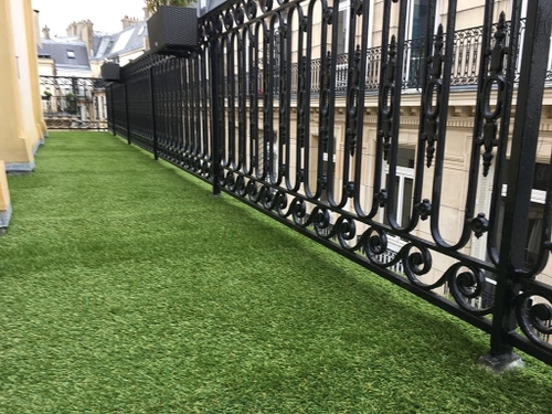 Balcon, Toit-terrasse Gazon Synthétique, M+Pose, mpluspose.com