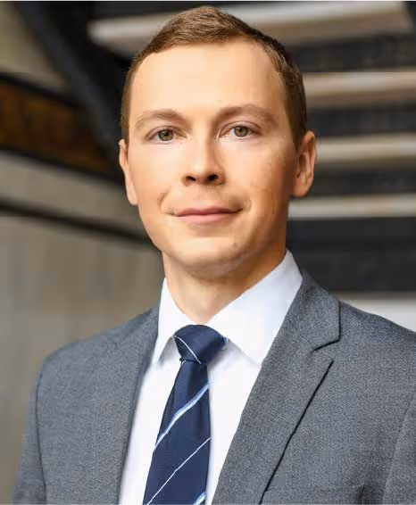 Artem Hagemann | Servicemitarbeiter bei Vogel & Detambel