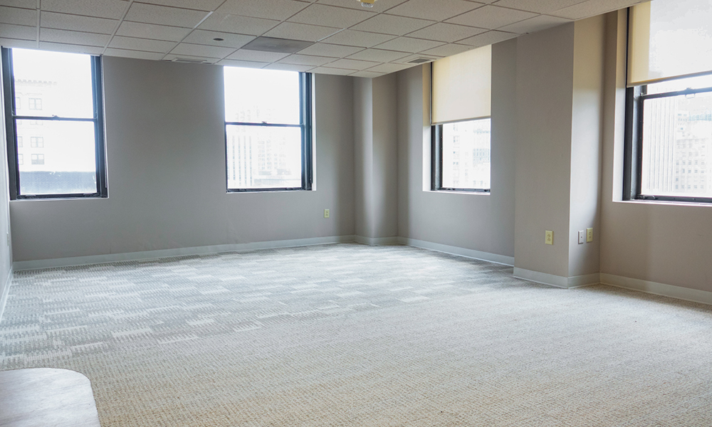Professional Building Suite 706