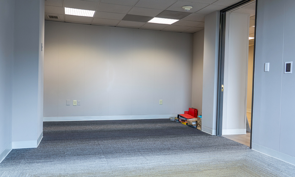 Professional Building suite 706
