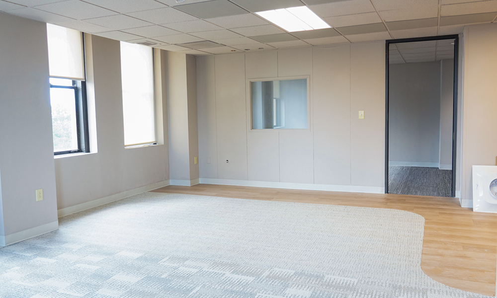 Professional Building suite 706