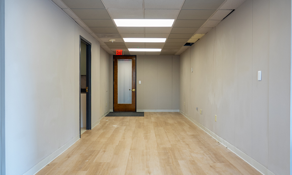 Professional Building suite 706