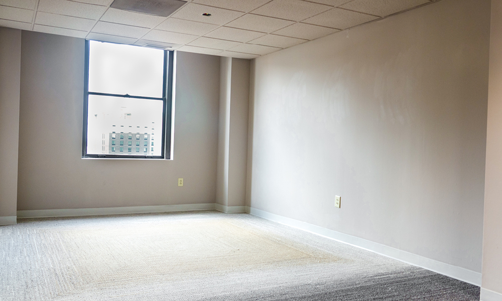Professional Building suite 706