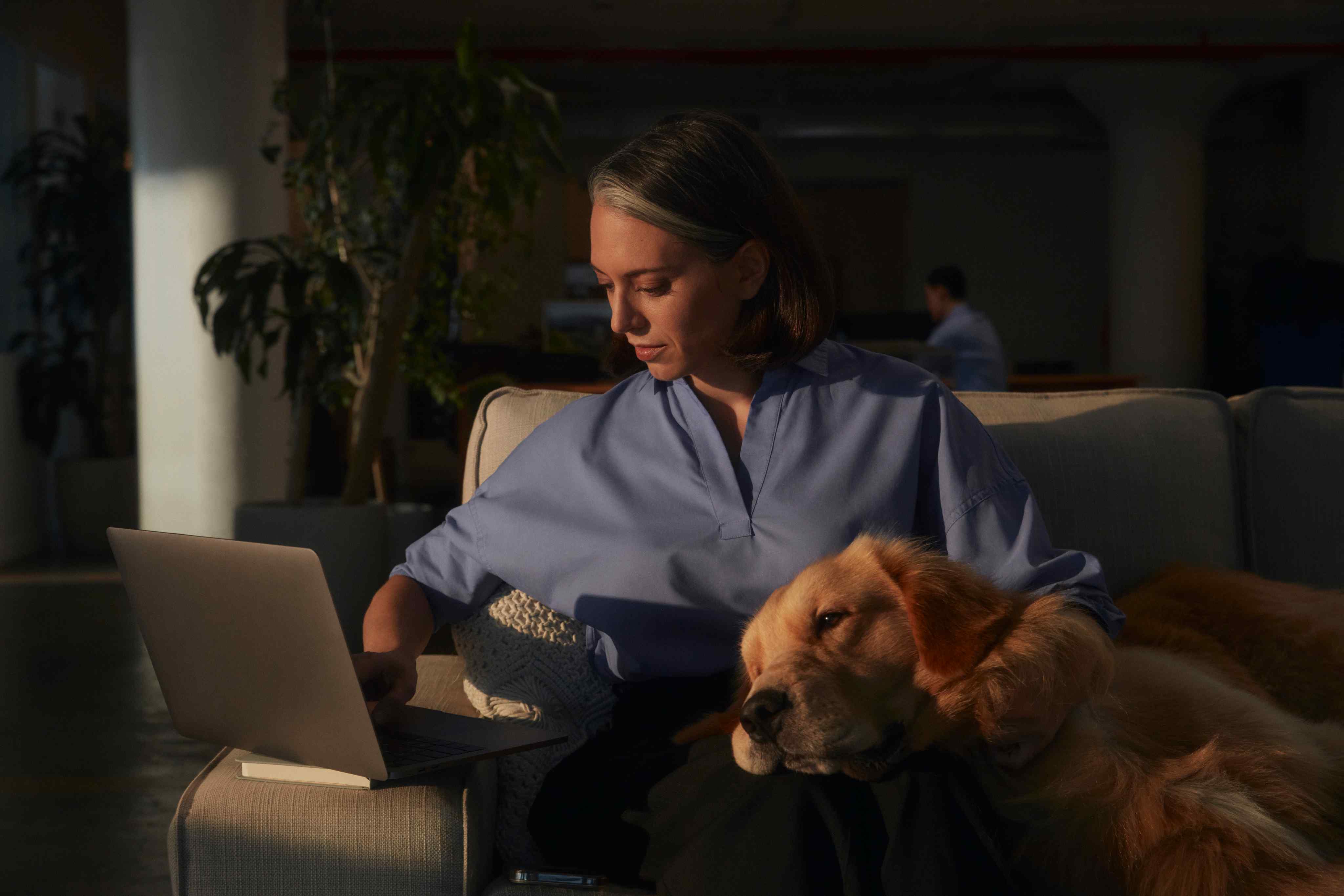 How To Work From Home With a Dog: Tips From Professionals - Upwork
