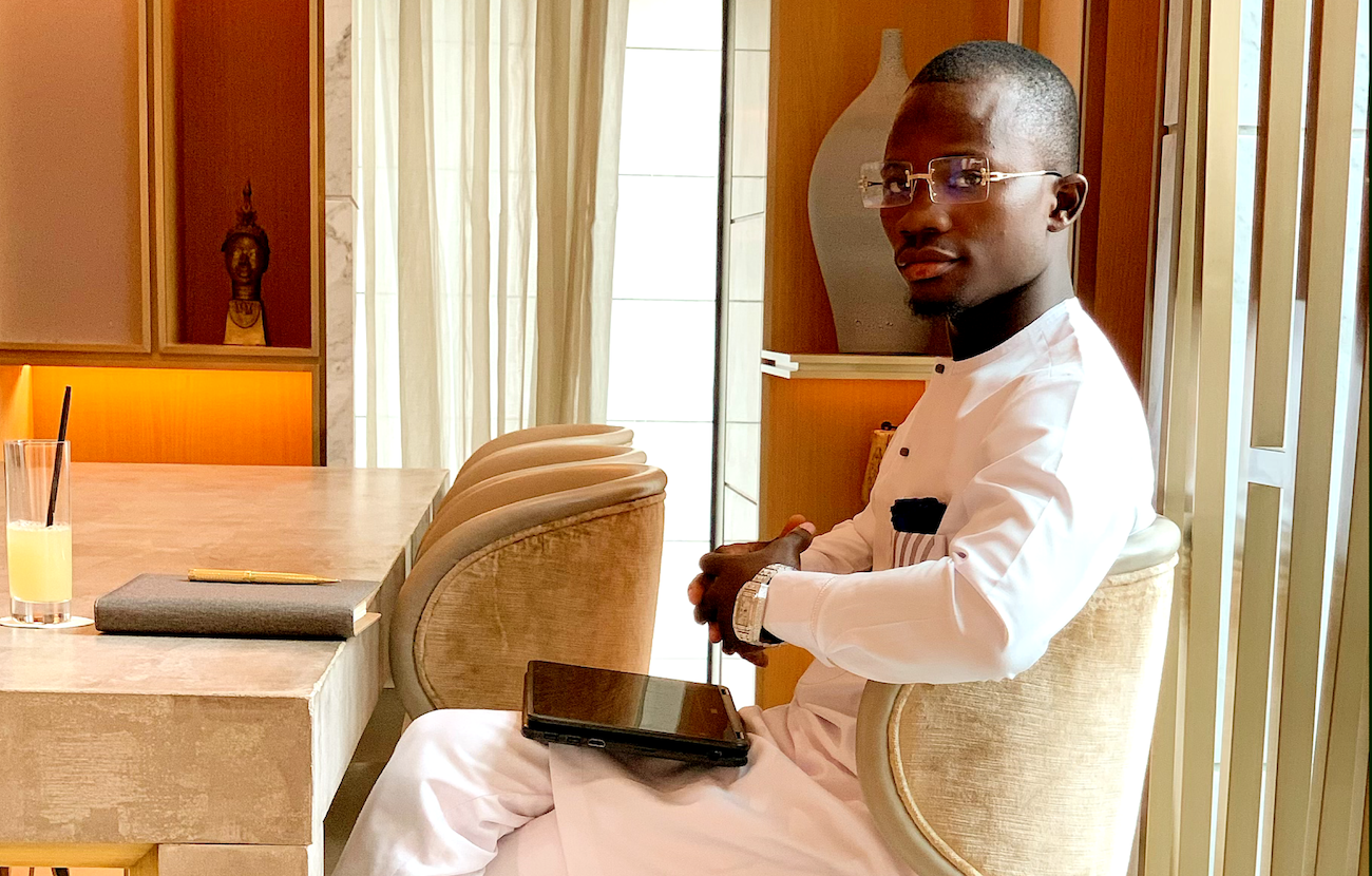 Freelance Writer Inspires With Lessons on Turning Struggle to Success