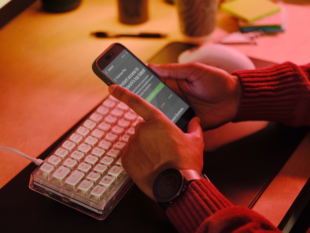 How To Hire Faster: 9 Tips To Recruit and Hire in 24 Hours