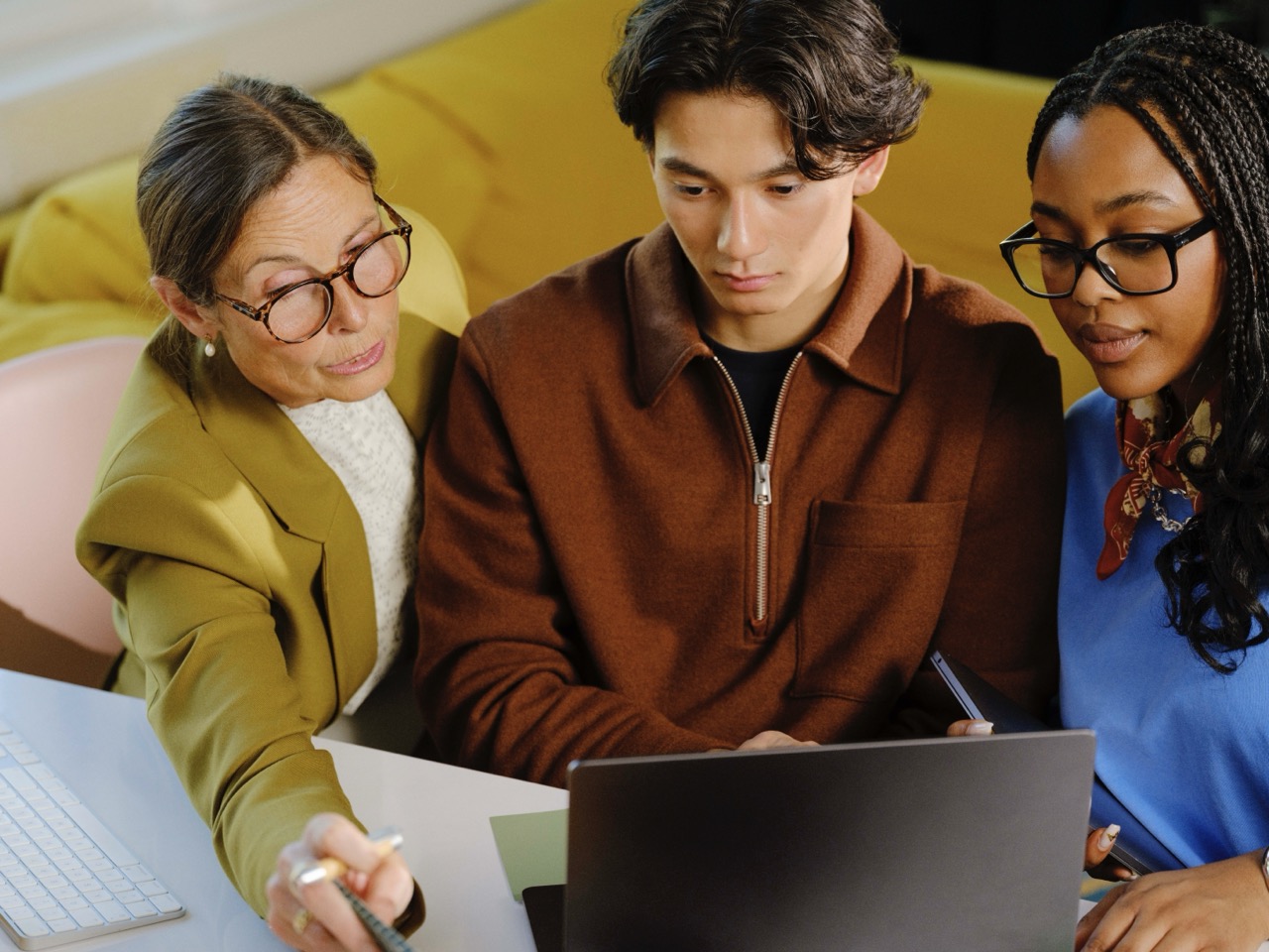 Flash Teams as the Future of Work: A Conversation with Dr. Melissa Valentine and Dr. Michael Bernstein 