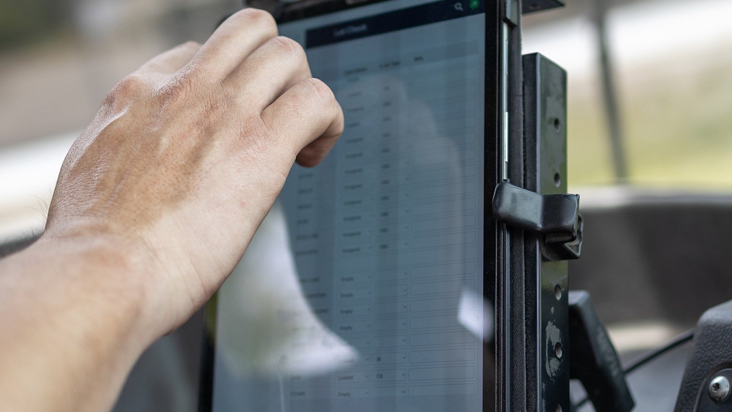 Yard driver using yardview tablet