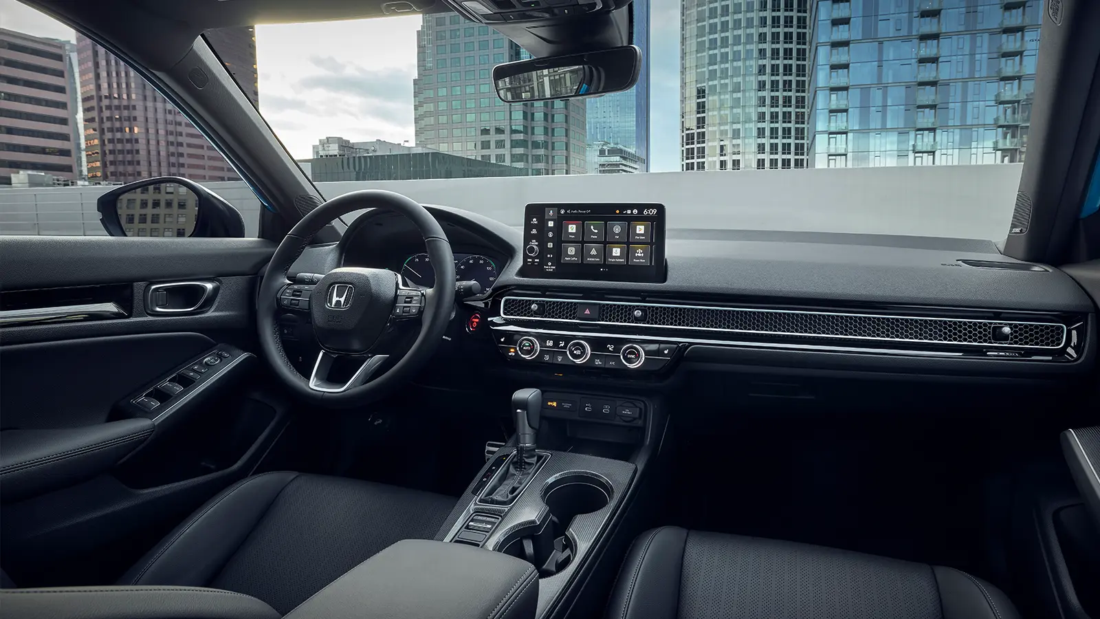 The 2025 Honda Civic hatchback sports touring