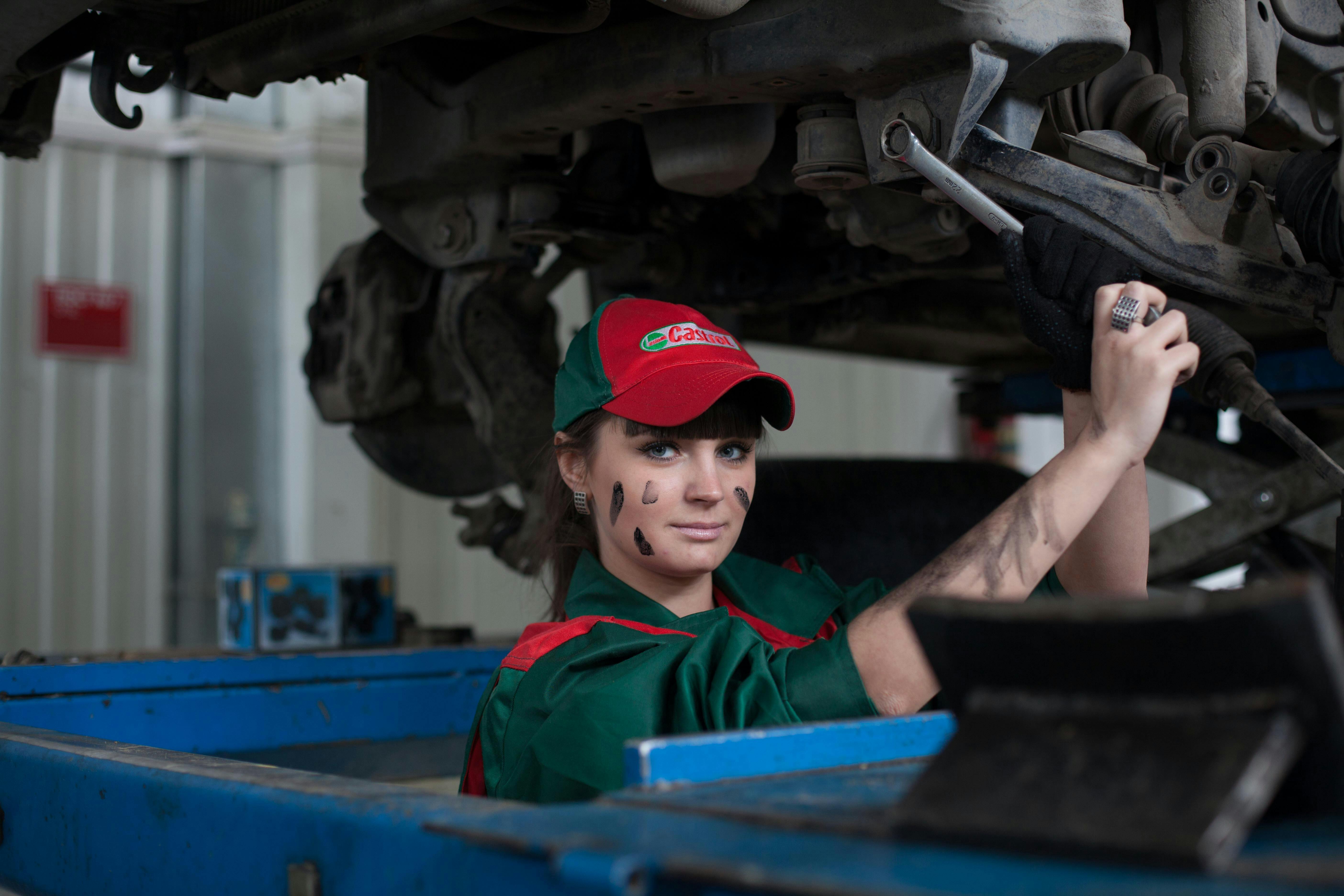 women working on a Hydrogen vehicle