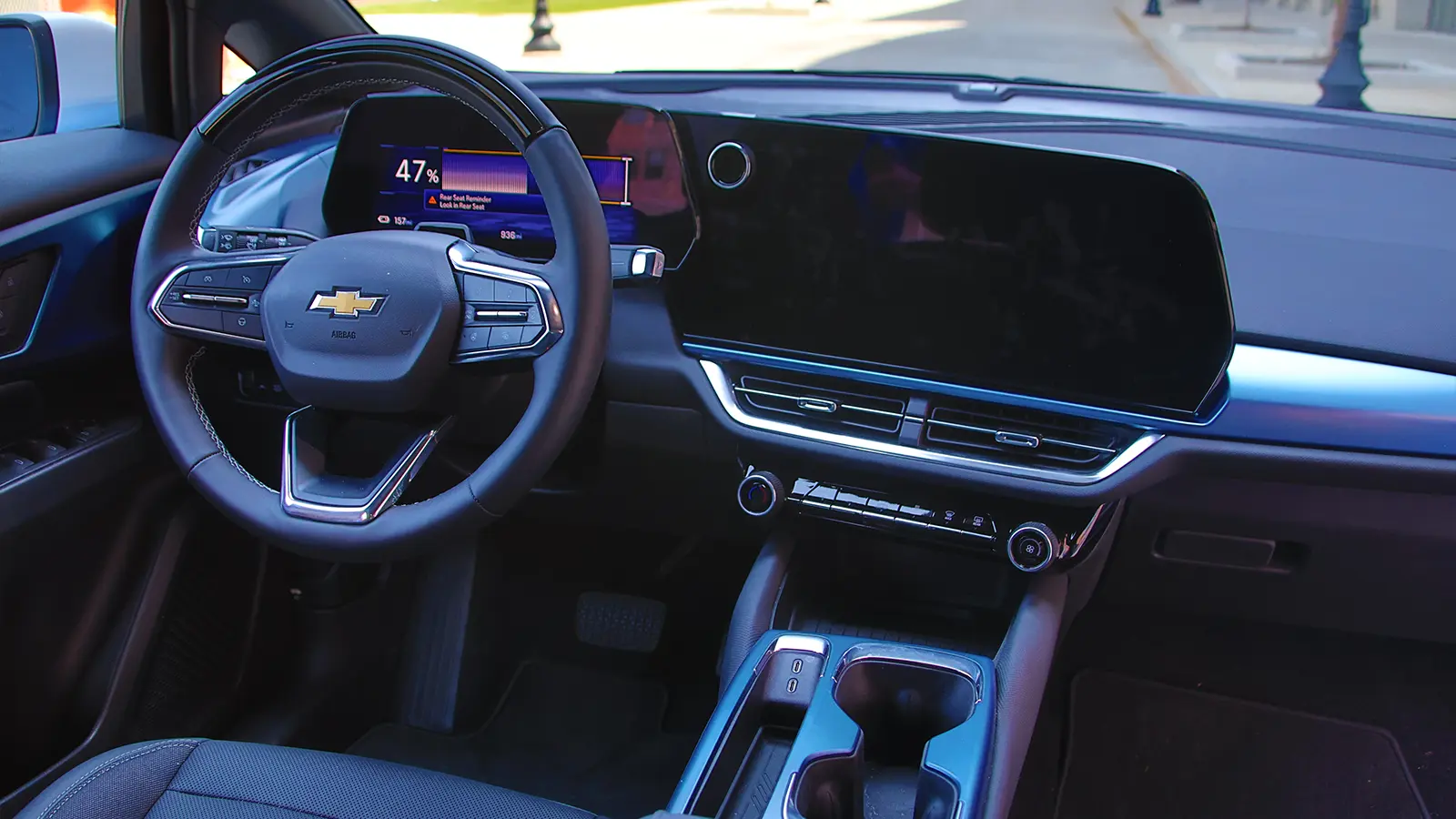 A blue Chevrolet equinox driver interior view