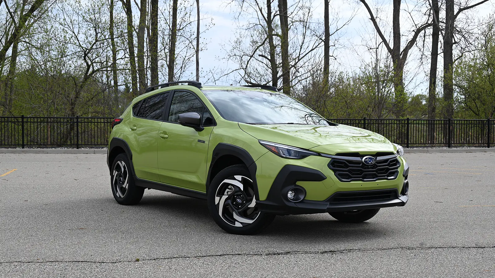 The new 2026 Subaru Crosstek Hybrid Front View
