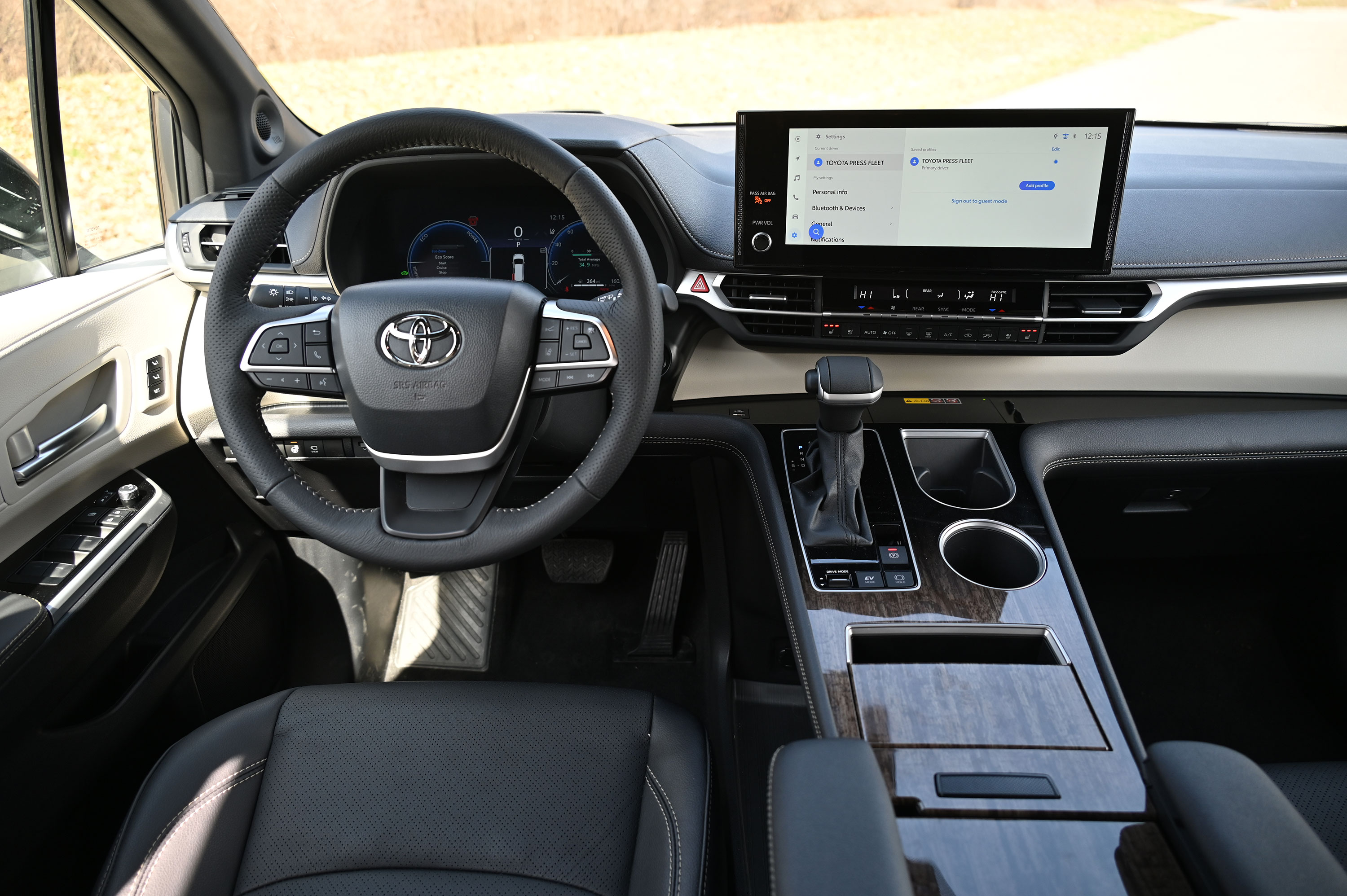 2026 Toyota Sienna Hybrid dashboard display