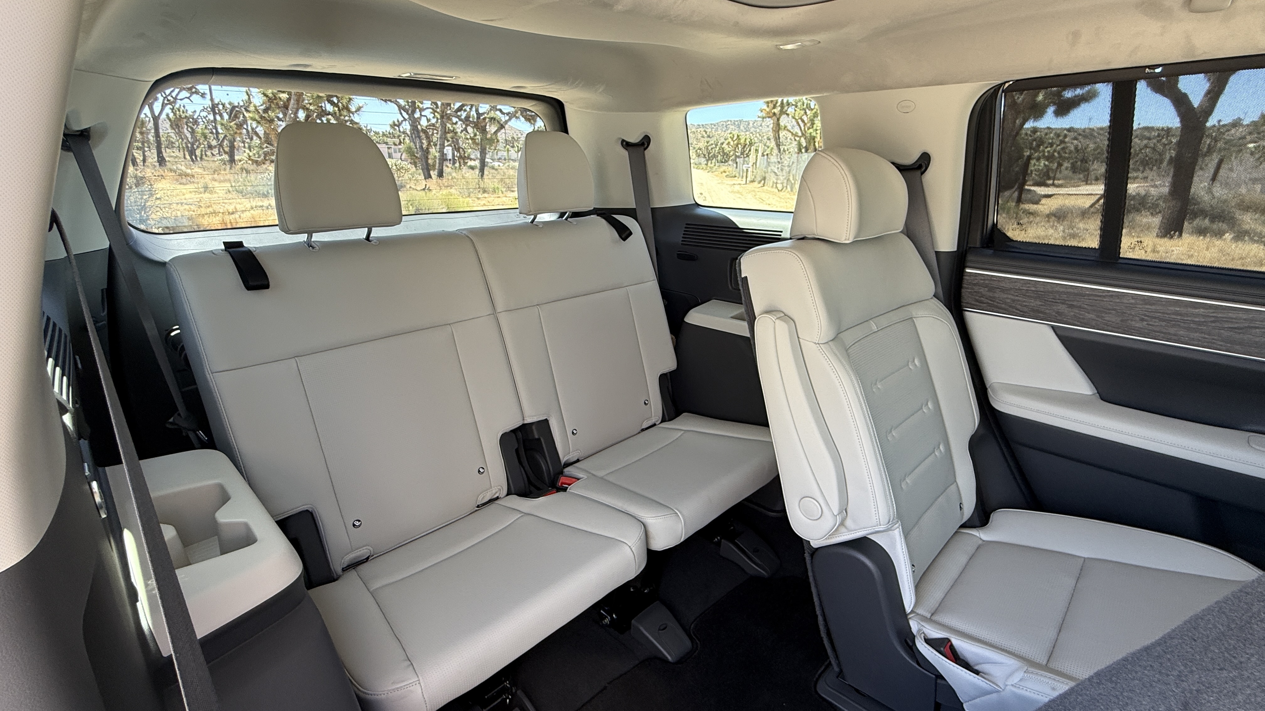 2026 Hyundai Santa Fe Hybrid third row seating