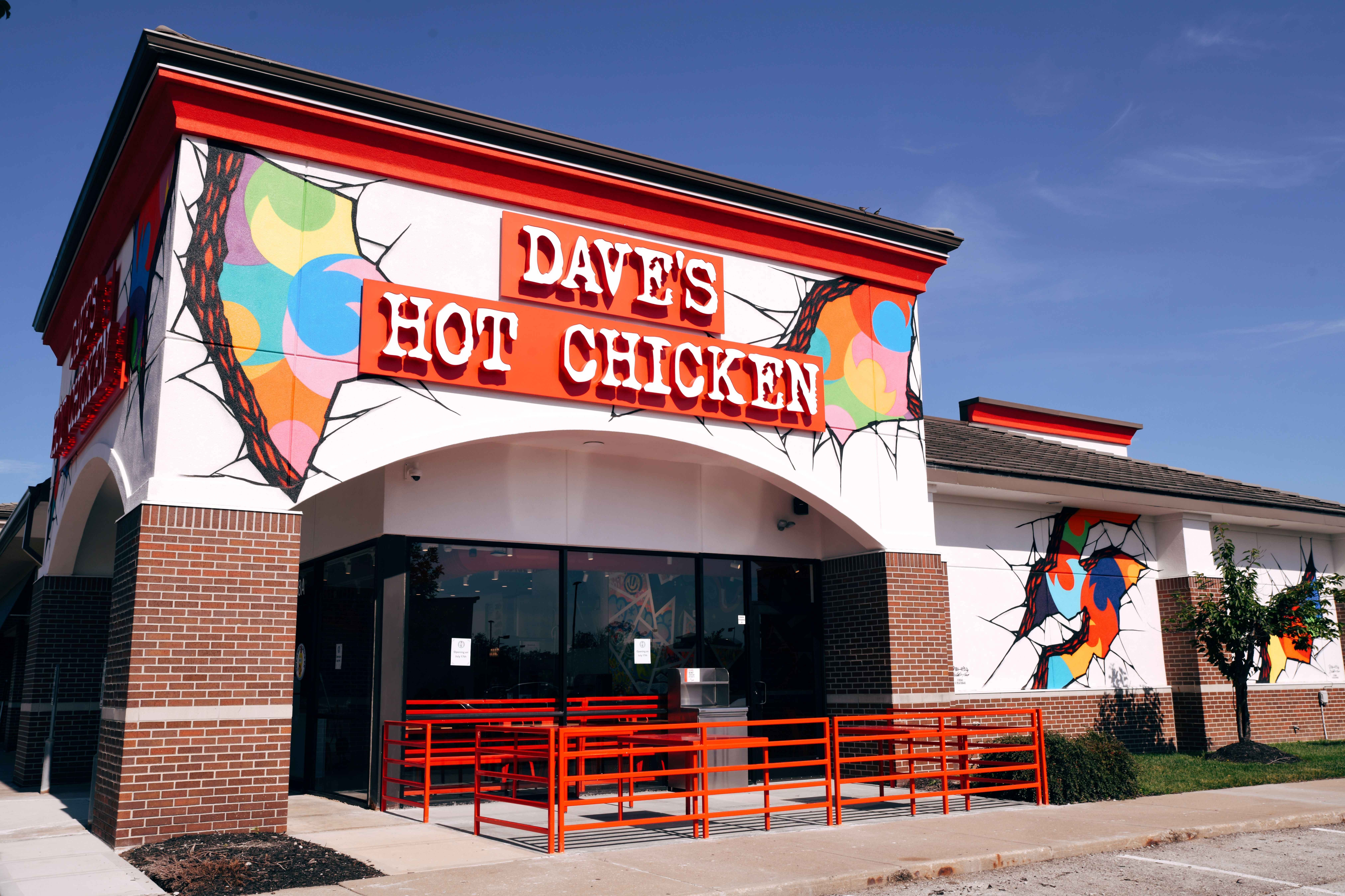 Dave's Hot Chicken - Lee's Summit