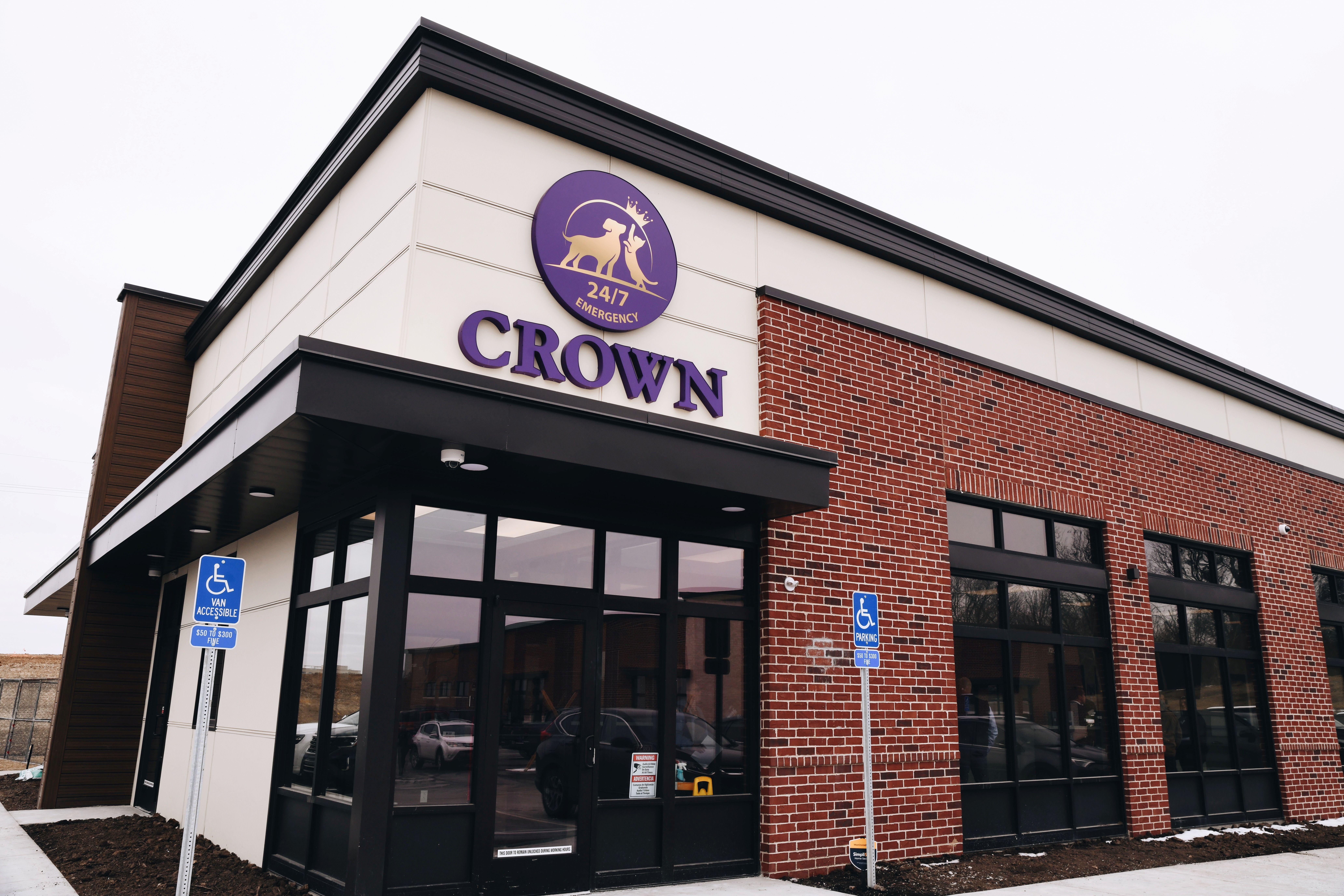 Crown Veterinary Service - Lee's Summit