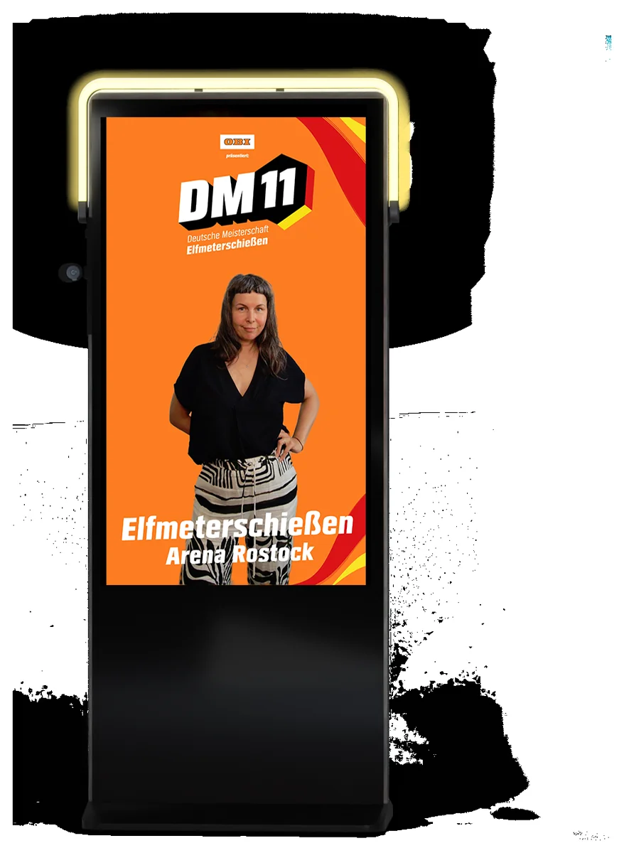 SENSAPE-Stele im DM11-Design bei der Deutschen Meisterschaft im Elfmeterschießen