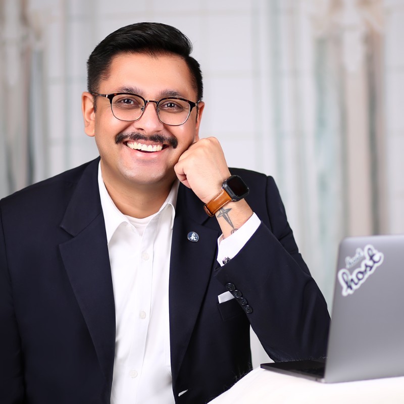 Portrait of Taran - a client of Smplrspace